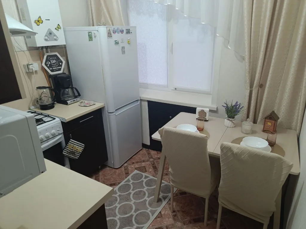 Квартира Уютная 2 -комн. квартира в центре города — Элиста