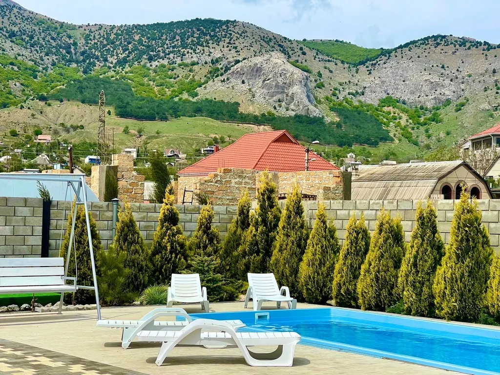 Коттедж с видом на горы