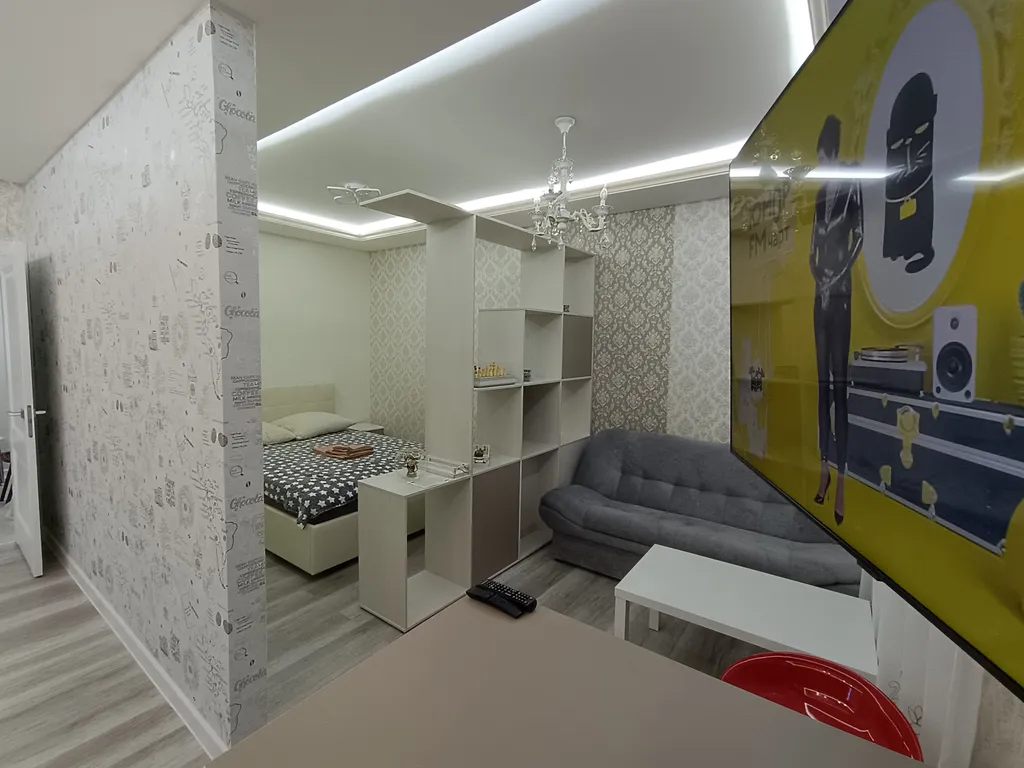 Квартира с видом на Кремль и р. Великую, с выходом на террасу