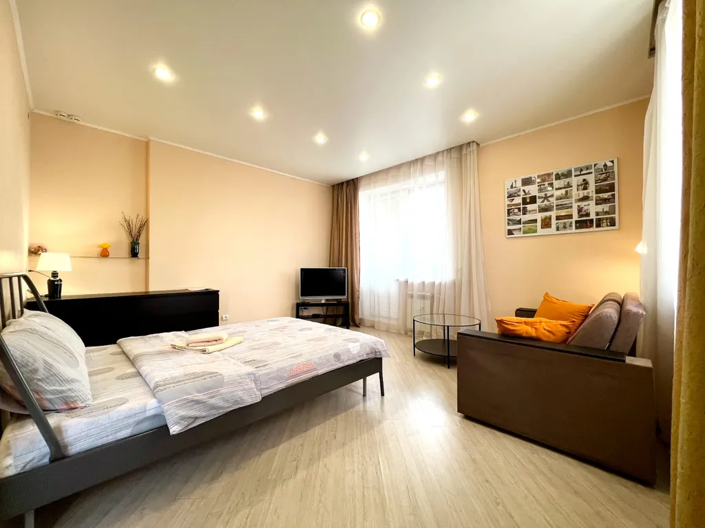 1-к квартира на Хрустальной в новом доме