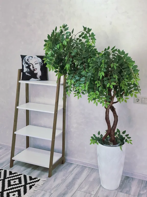 Квартира Квартира Просторная студия с балконом на тихой улице — Геленджик