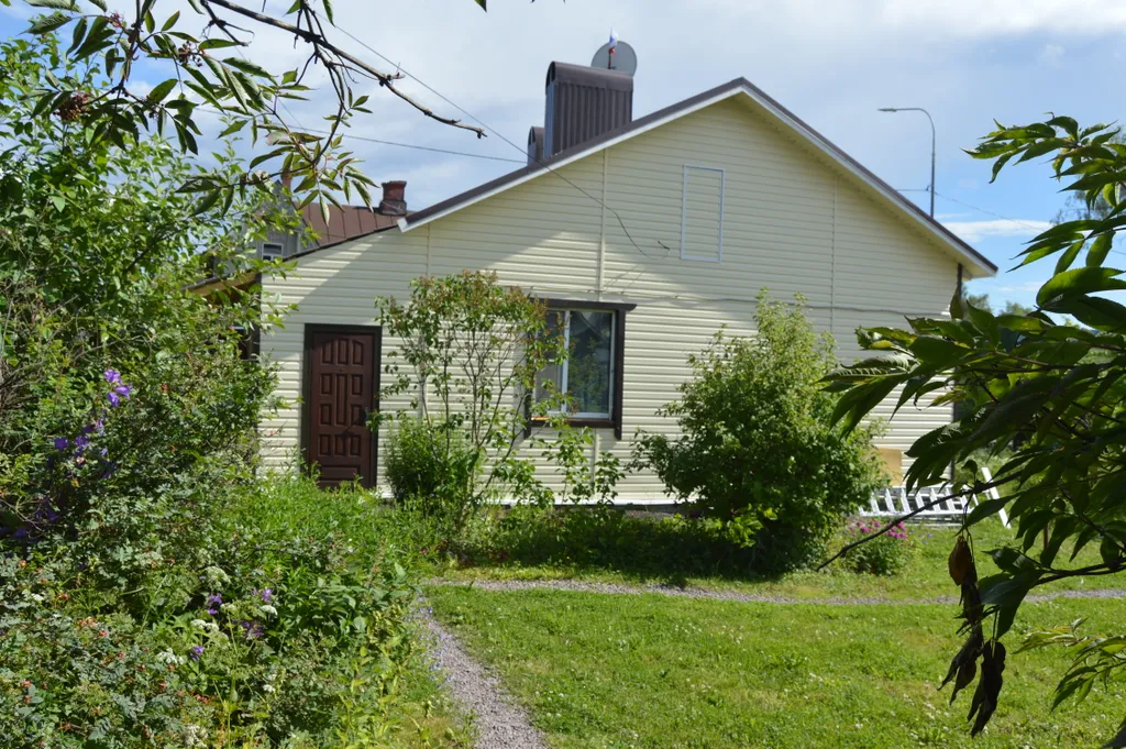 Коттедж Часть дома в городе — аренда посуточно в Сортавала