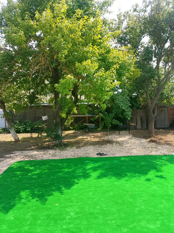 Квартира Уютный номер с большим двором — аренда посуточно в Должанская