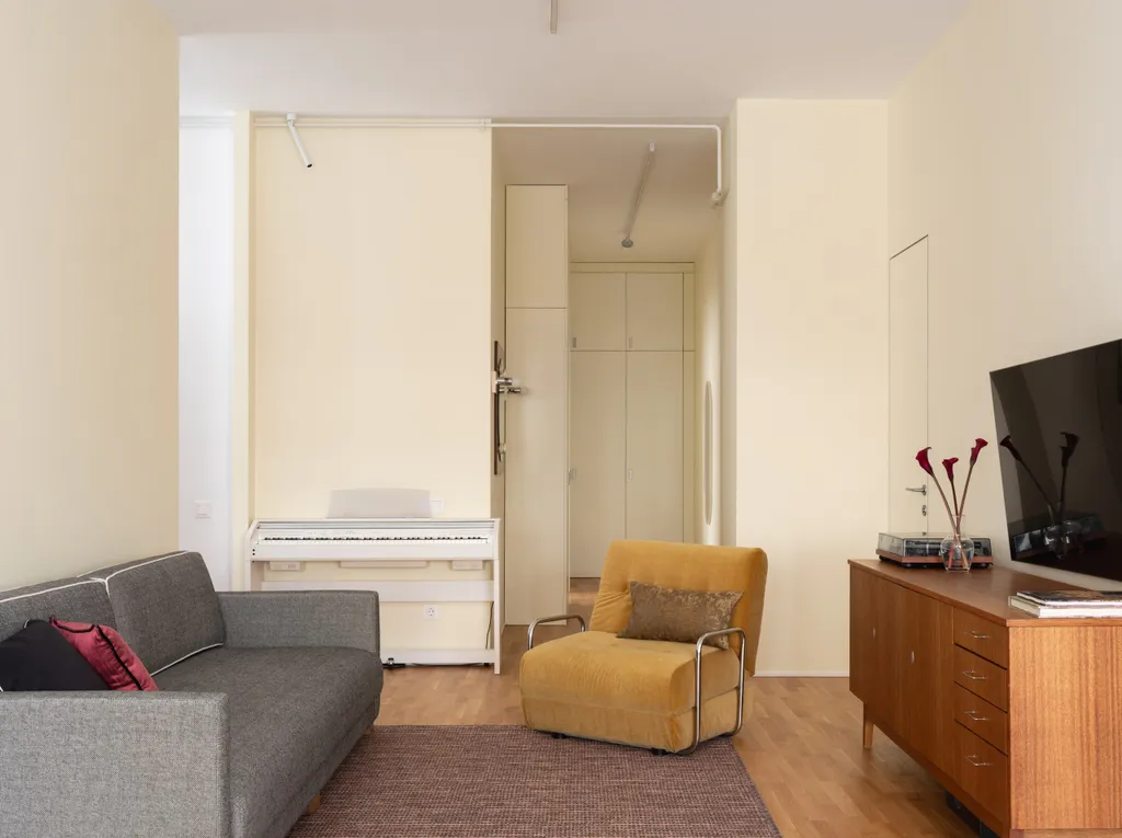 Апартаменты с тремя спальнями на Петроградской стороне