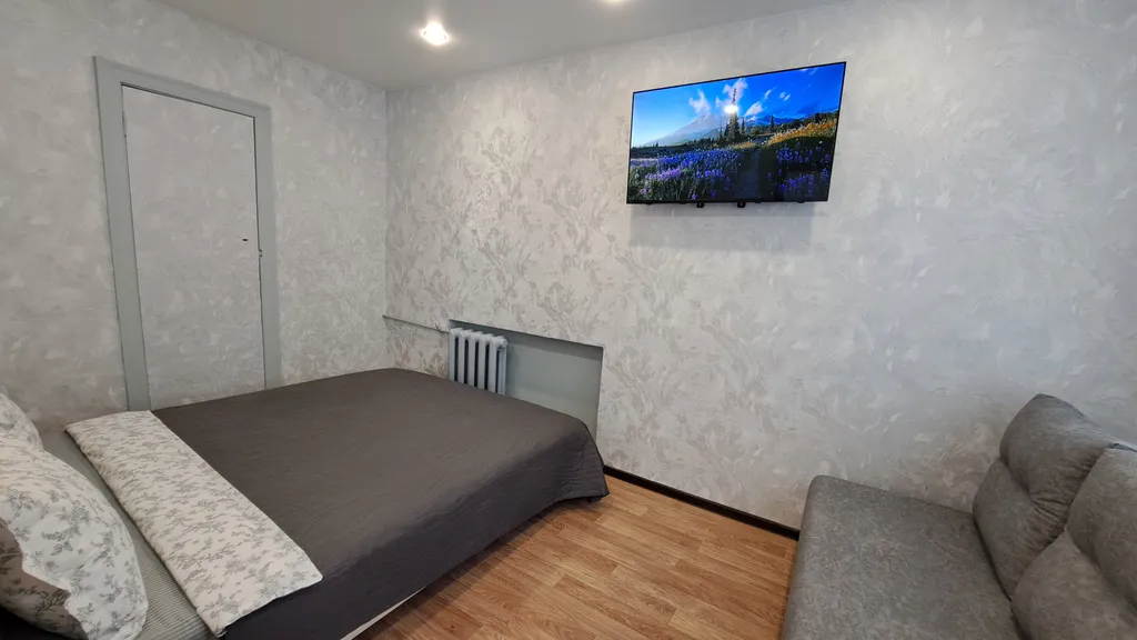 Уютная двухкомнатная квартира Ленина 95