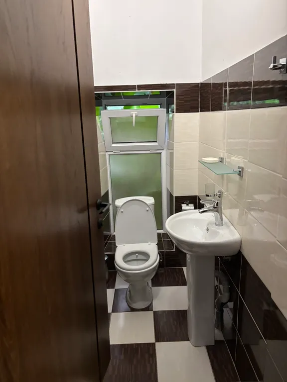 5-комнатная Квартира