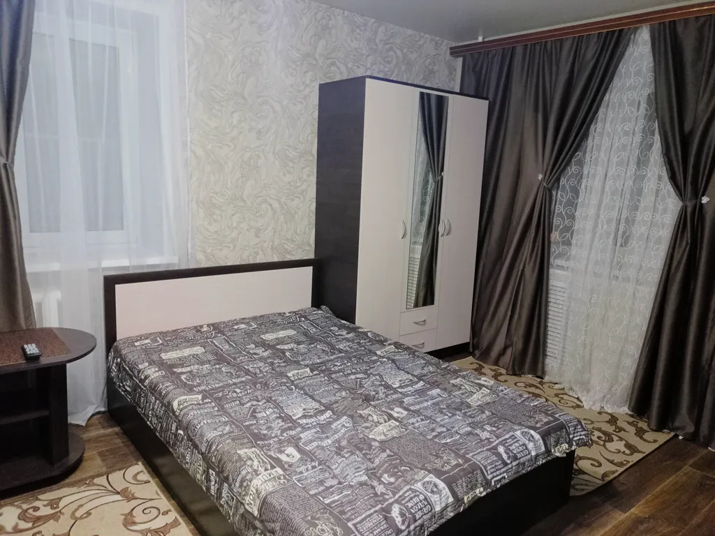 Уютная квартира в центре города парк Топольки — аренда посуточно в Камышин