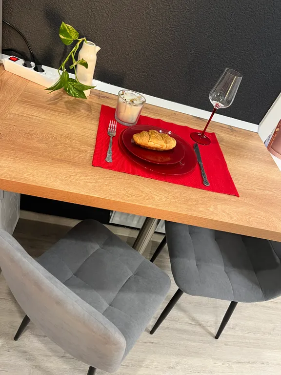 Студия с видом на реку