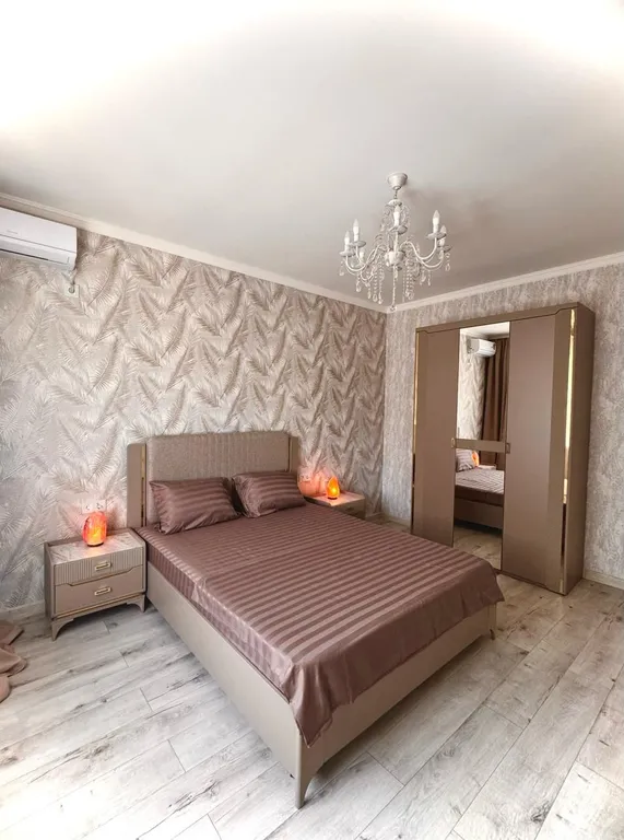 Коттедж Дом с большим бассейном в окружении леса, гор и реки — Горячий Ключ