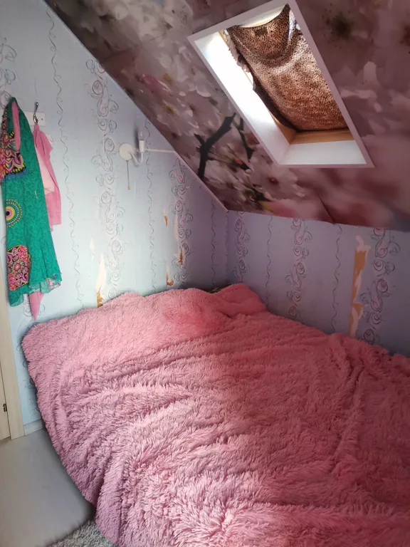 Коттедж Уютный Домик Пряник на берегу озера рядом с лесом — Сланцы