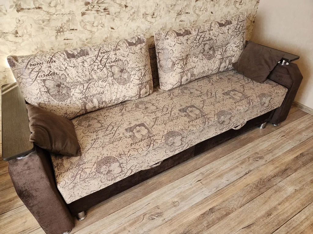 Уютная студия с видом на озеро рядом с вокзалом