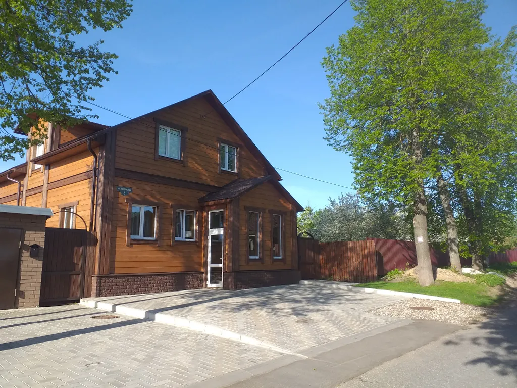 Студия у Покровского монастыря