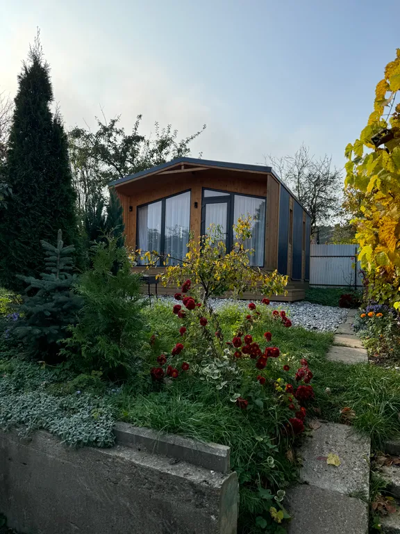 Коттедж Домик в центре — аренда посуточно в Янтарный