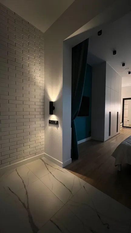 Новая студия с видом на море и дизайнерским ремонтом