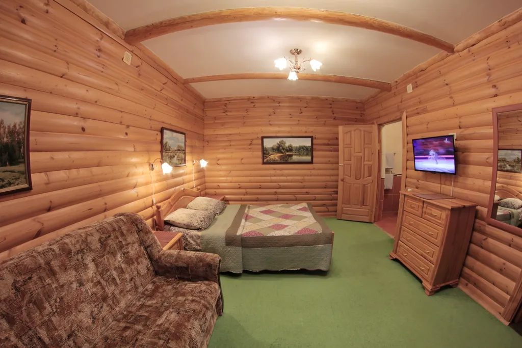 Номер полулюкс в центре города на панорамном берегу