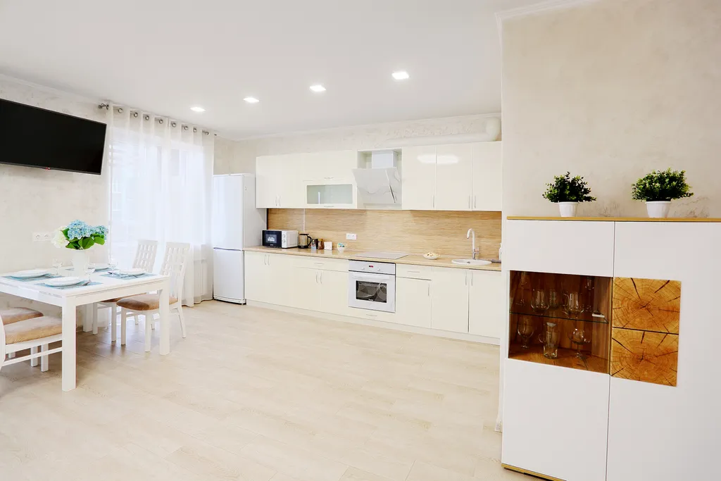 Большая квартира с видом на красивые закаты у Гран-при и Олимп пять.