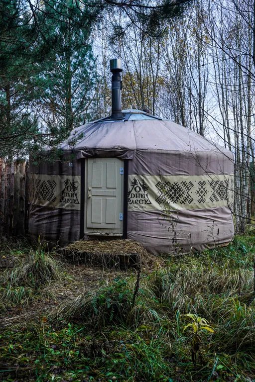 Гостевой домик A-frame в сосновом лесу