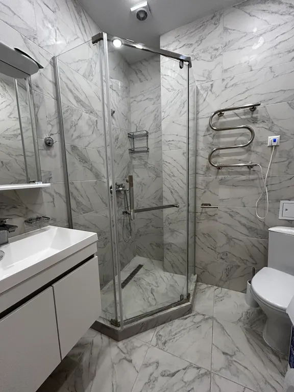 Уютная студия с видом на лес