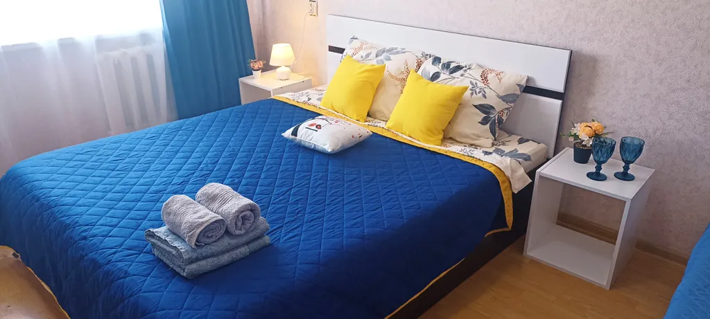 Квартира Квартира Центр города! 3 изолированные комнаты, 3 кровати — Калининград