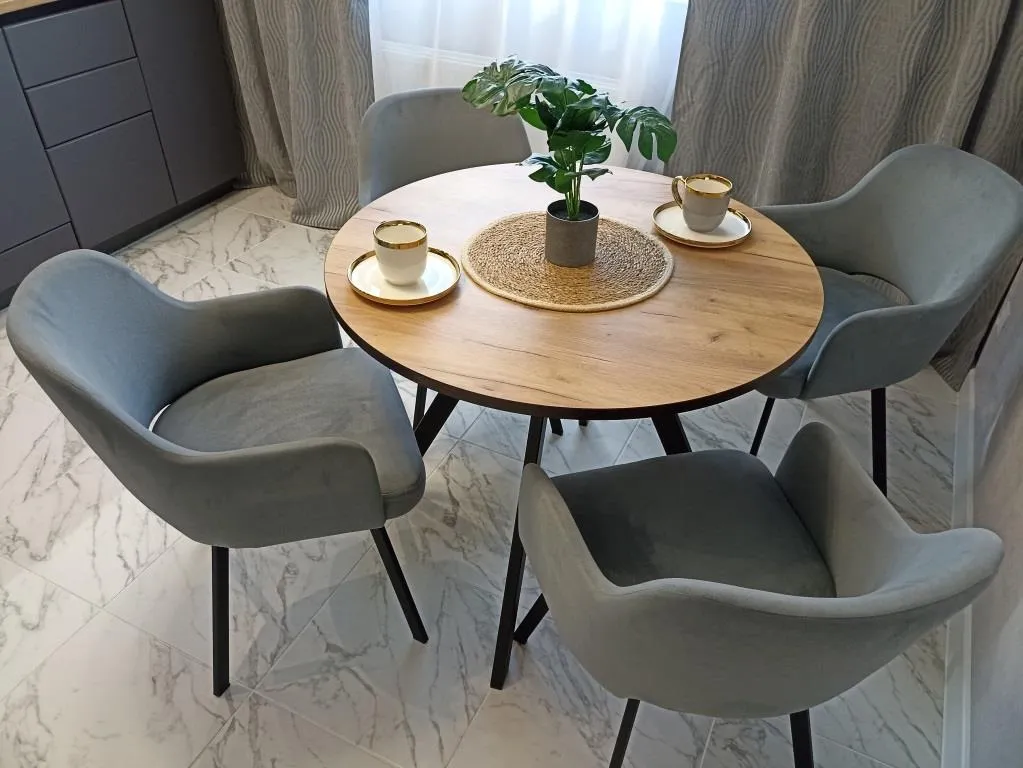 Стильная квартира в центре города в жк григ