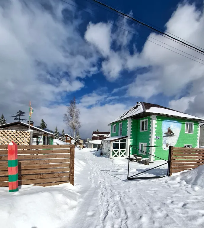 Коттедж Уютный дом с видом на горы — аренда посуточно в Шерегеш