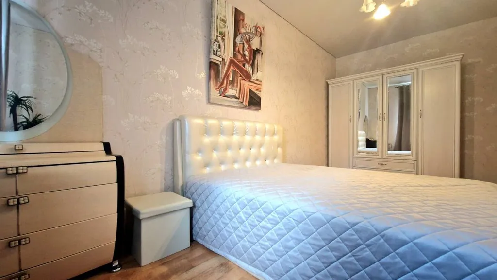 Трехкомнатная студия в центре города