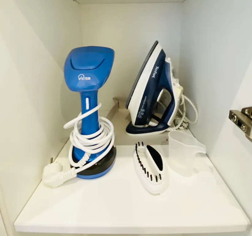 Море через дорогу