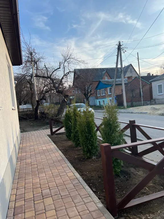 Новы дом у набережной