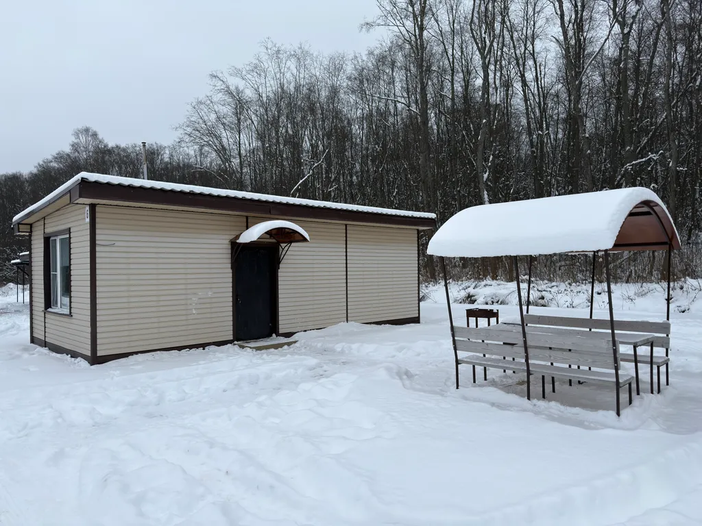 Глэмпинг у peки Bолoста