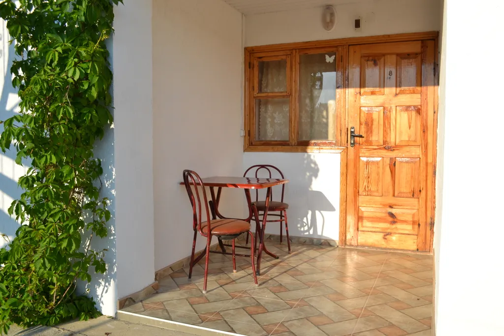 Стандартный номер на троих