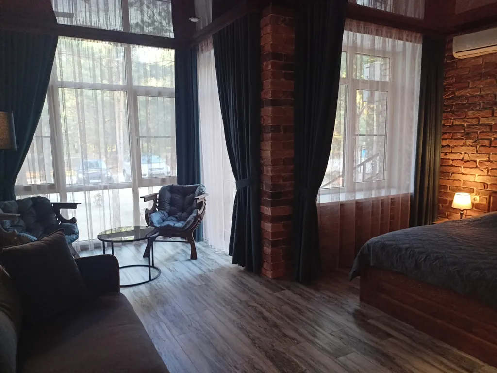 Апартамент в лесу