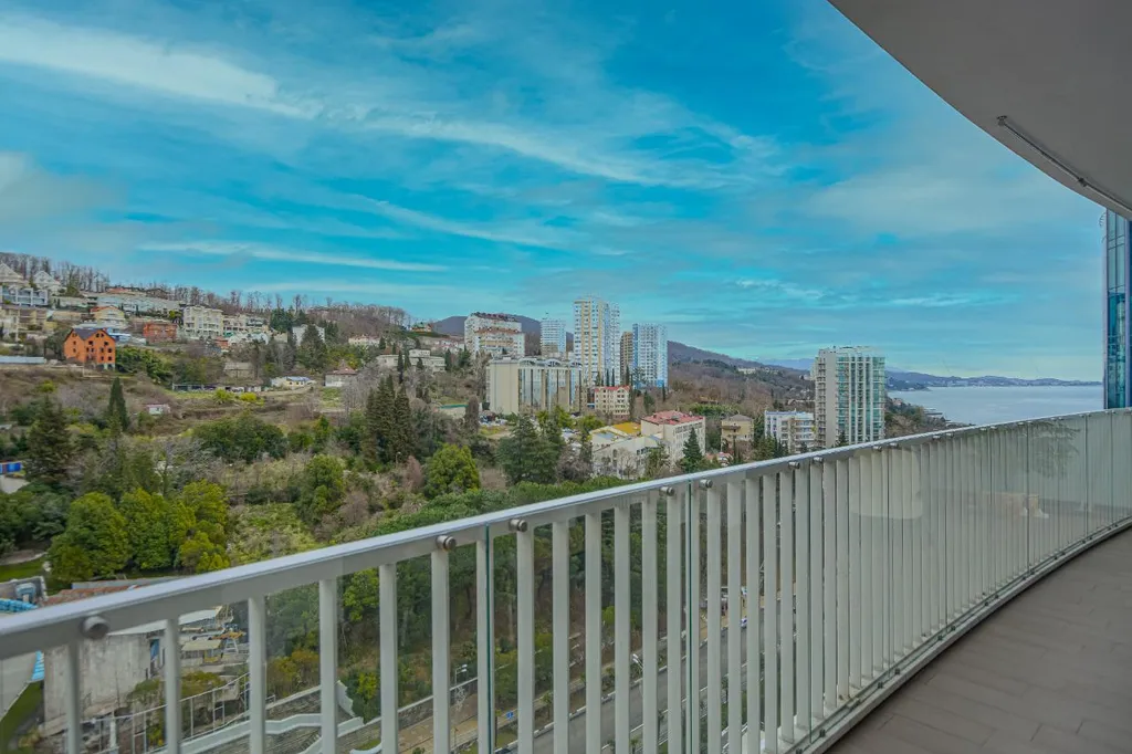 Апартамент с видом на  Курортный проспект