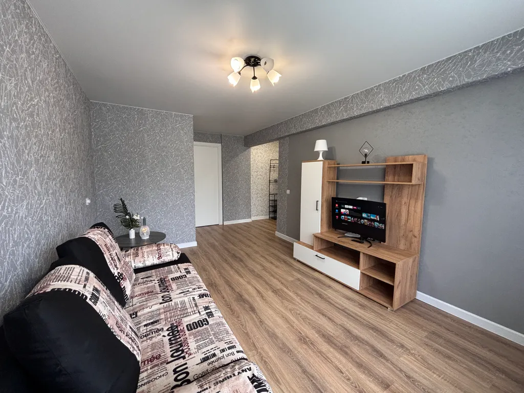 Стильная 2-комнатная квартира в центре города от Город 18