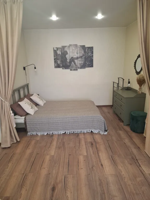 Уютная квартира в центре города рядом с парком и набережной — аренда посуточно в Щёлково