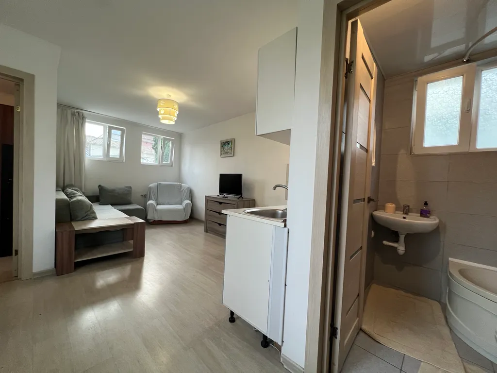 Двухкомнатная квартира в центре возле Массандровского пляжа — аренда посуточно в Ялта