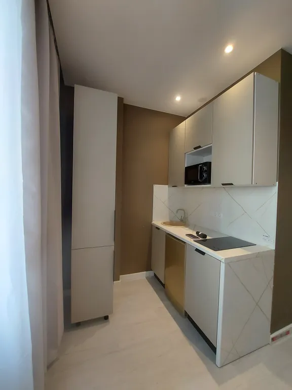 Студия с балконом