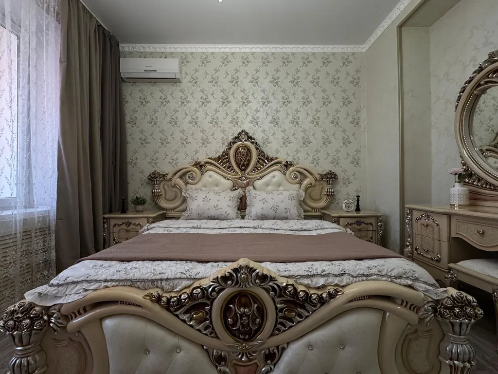 Двухкомнатная квартира рядом с Кремлем