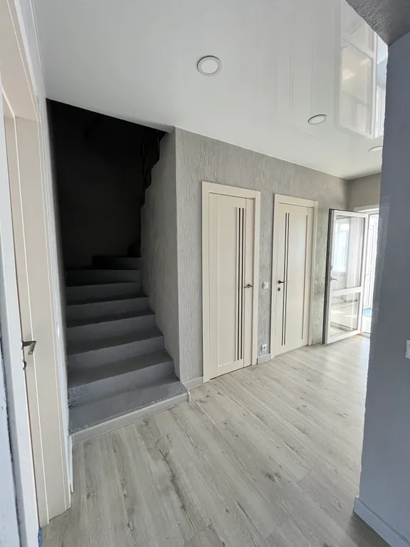 Дом с баней, джакузи и летним бассейном