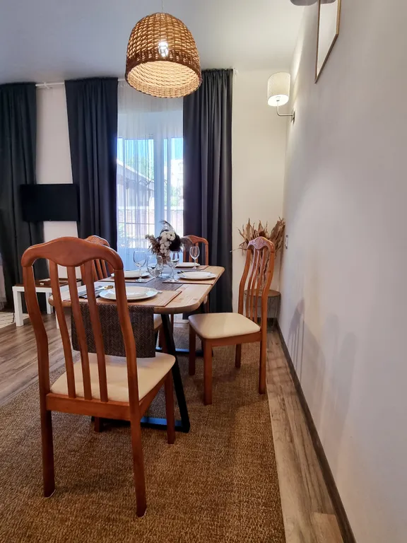 Большая 2-комнатная квартира в центре города с зонами для  фотографий