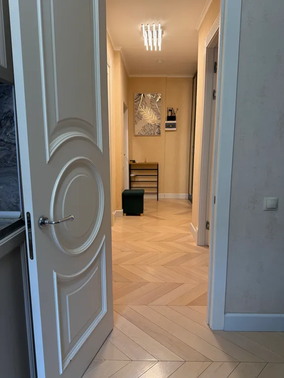 Квартира в французском стиле с видом на лес