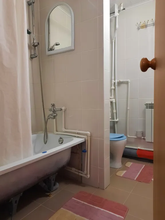 Уютная 2-комнатная квартира в коттедже