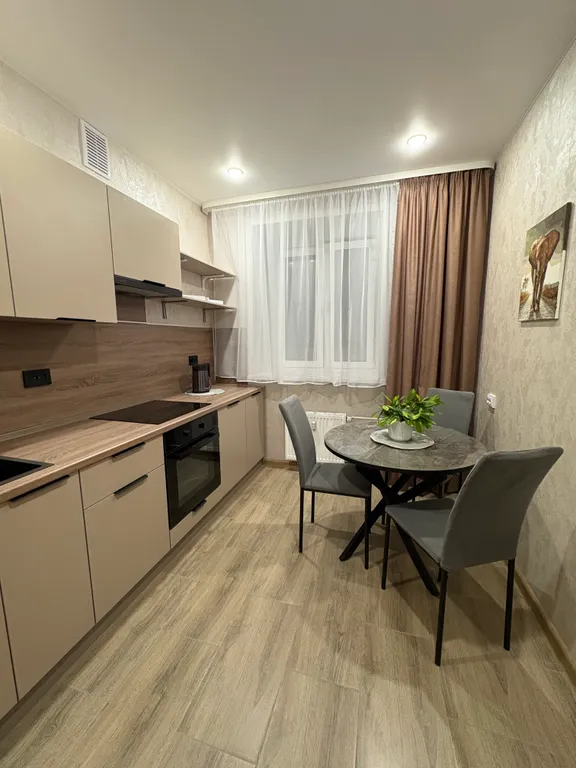 Уютная квартира с прекрасным видом на город и Каму