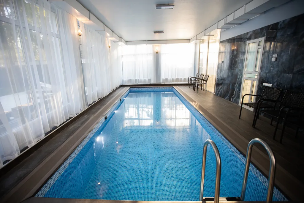 8-комнатный Дом