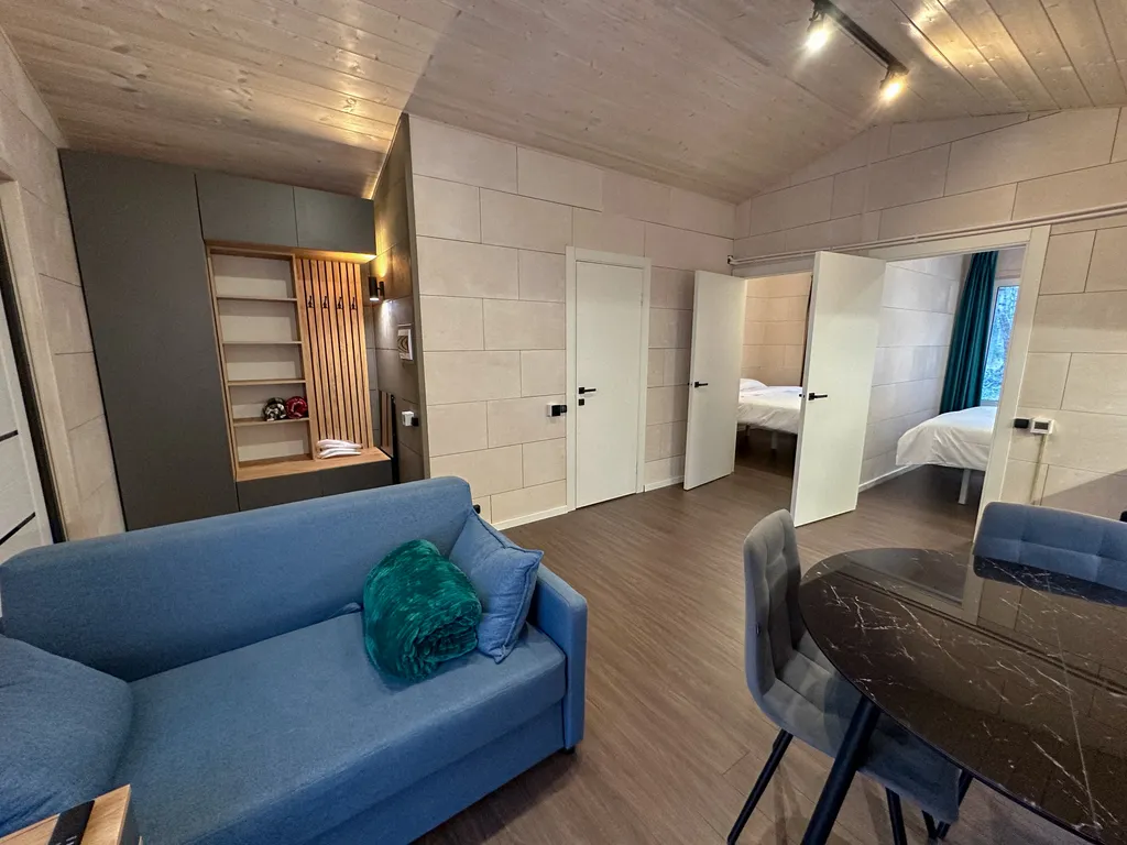 Уютный дом нa бeрегу лесногo озeра 2