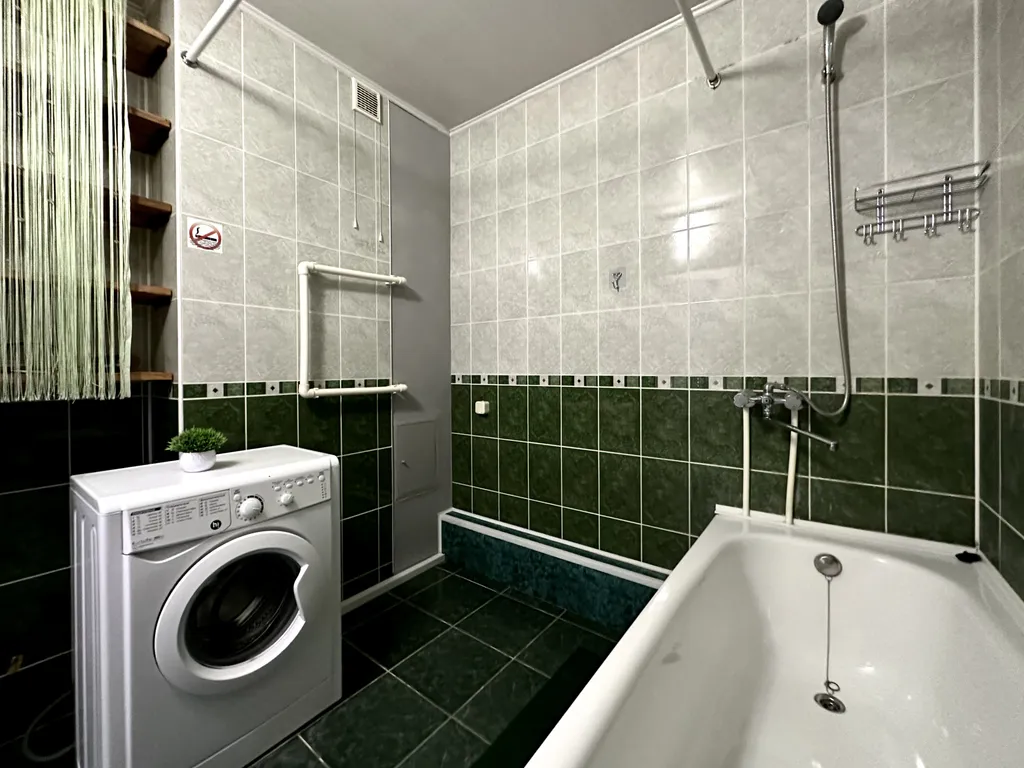 3-комнатная квартира в центре. Рядом с ОГУ