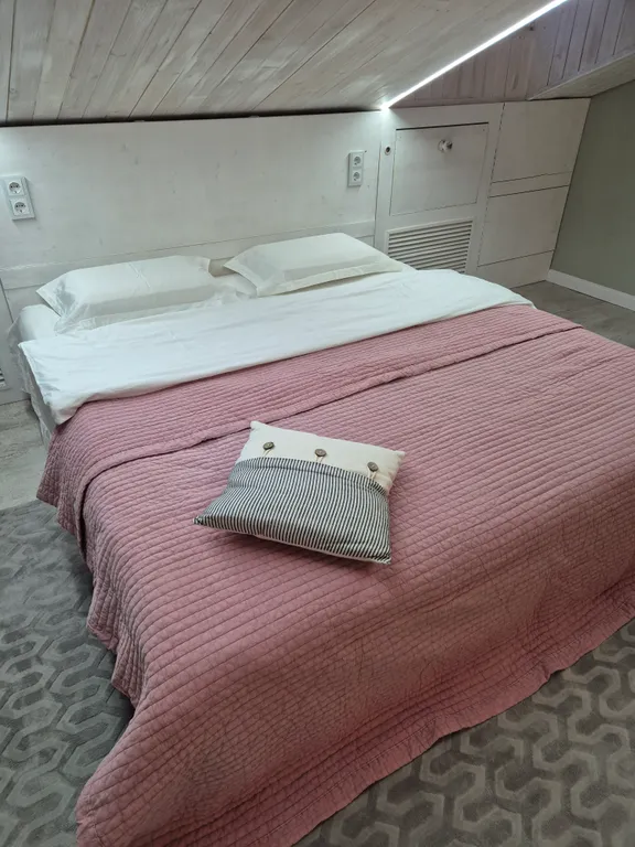 Трехуровневая квартира в историческом доме в центре города