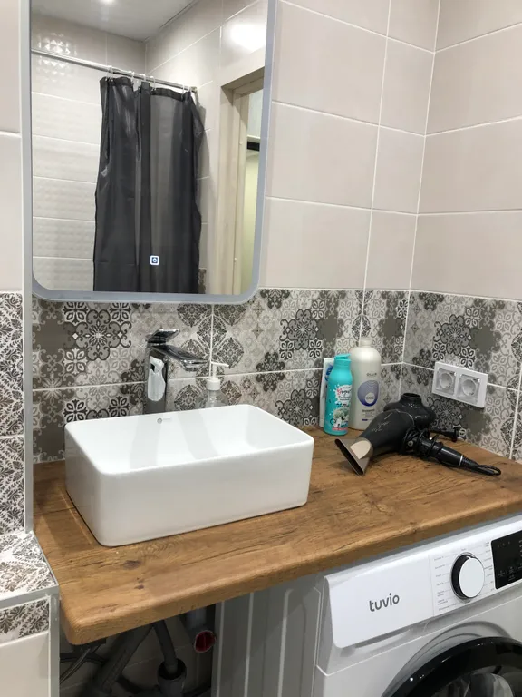 Новая студия с видом на парк