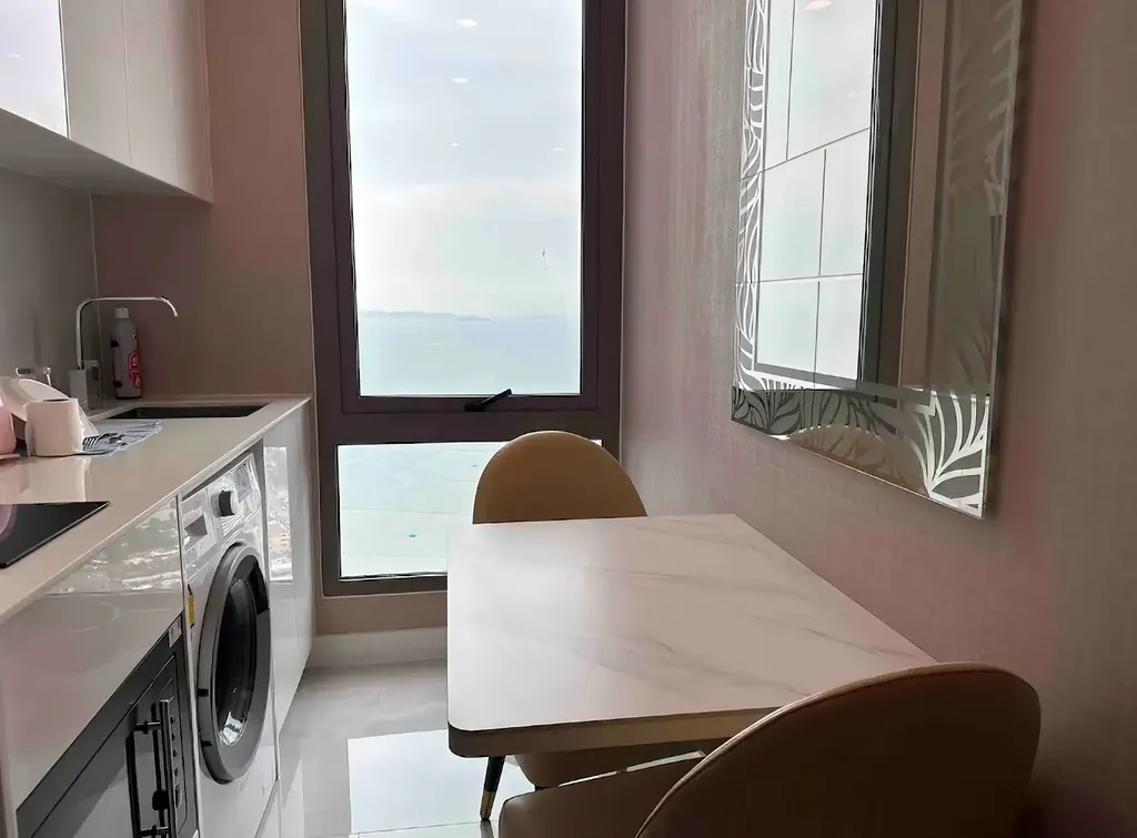 Copacabana Beach Jomtien Deluxe Sky Ocean Sunset 2471