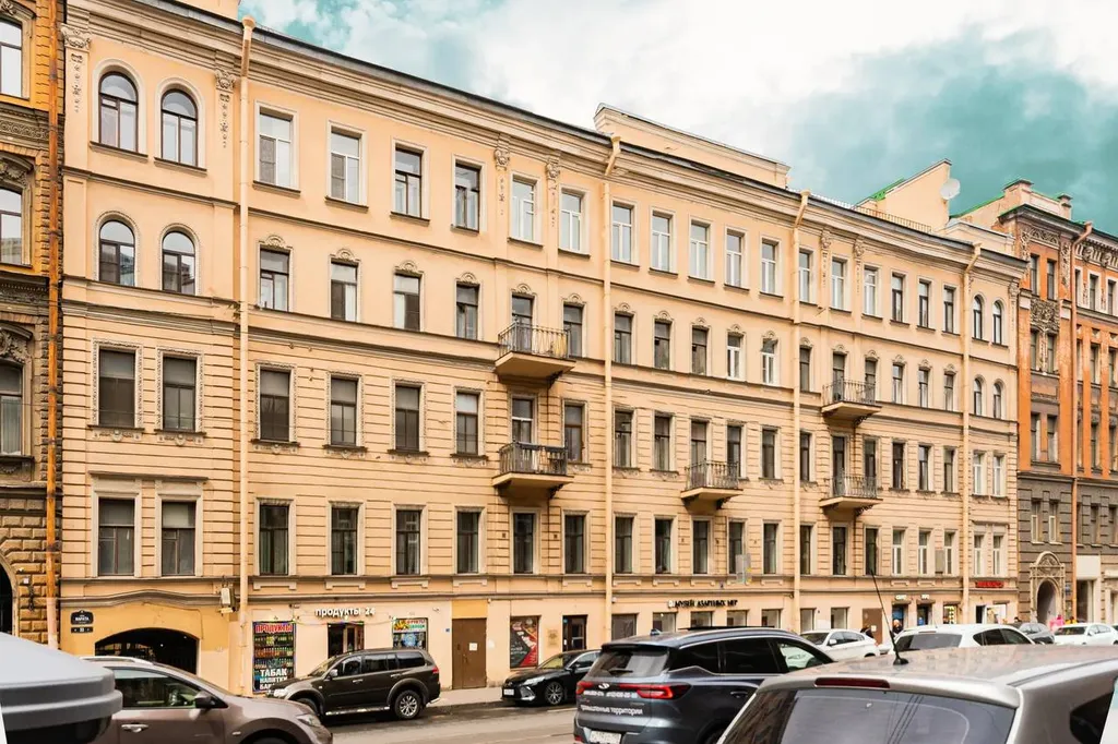 Уютная квартира-студия в самом центре Петербурга Достоевского