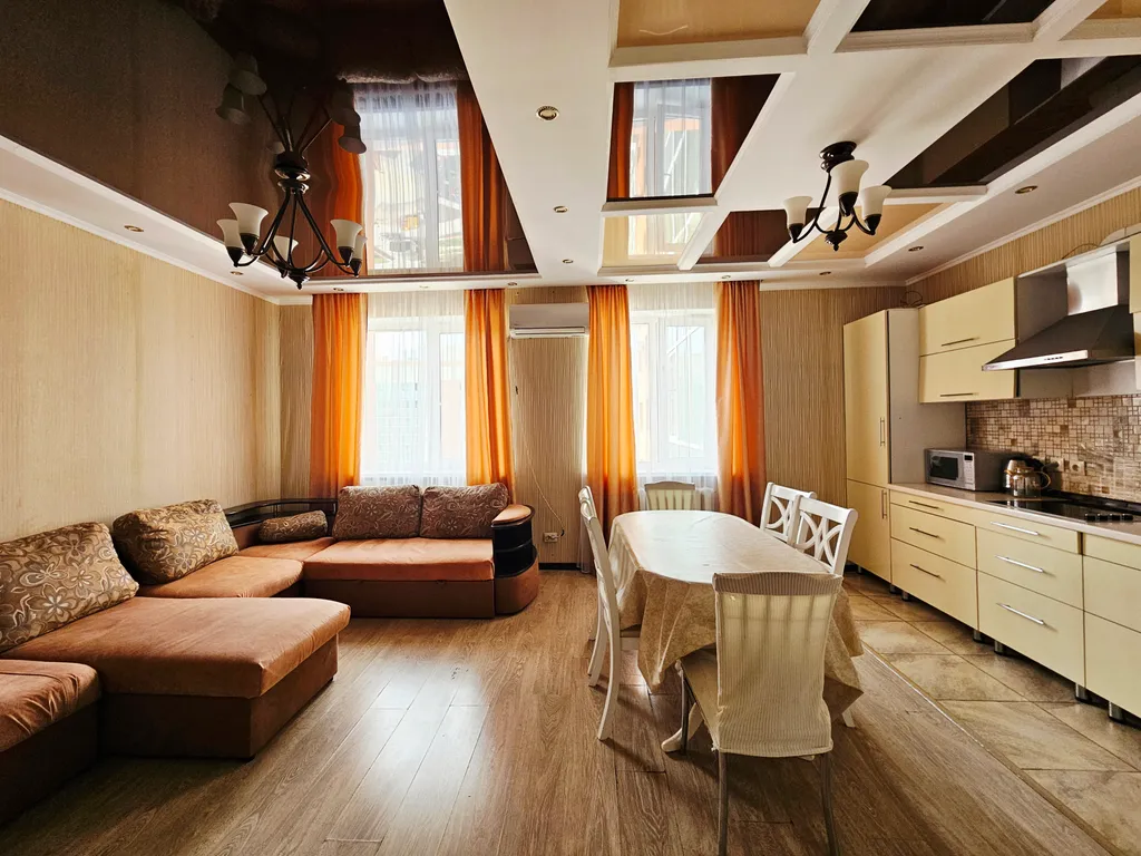 Уютная квартира возле Ботанического сада